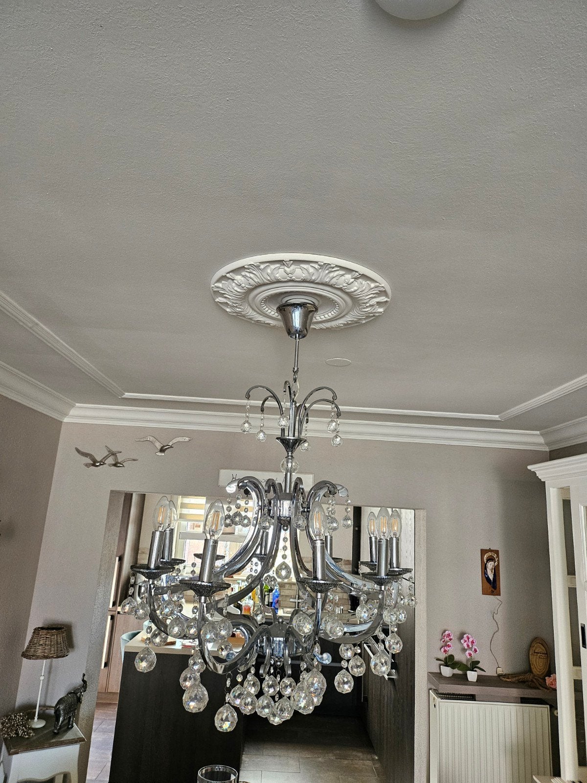 Zilveren kroonluchter met kristallen ballen, 10-armig, Huis en Inrichting, Lampen | Kroonluchters, Gebruikt, E14 (klein), Ophalen of Verzenden