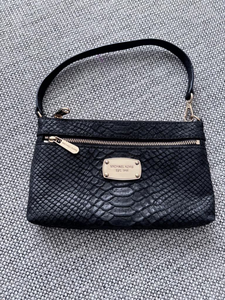 Michael Kors Tasje Zwart Slangenprint, Ophalen of Verzenden, Zo goed als nieuw, Zwart, Avondtasje