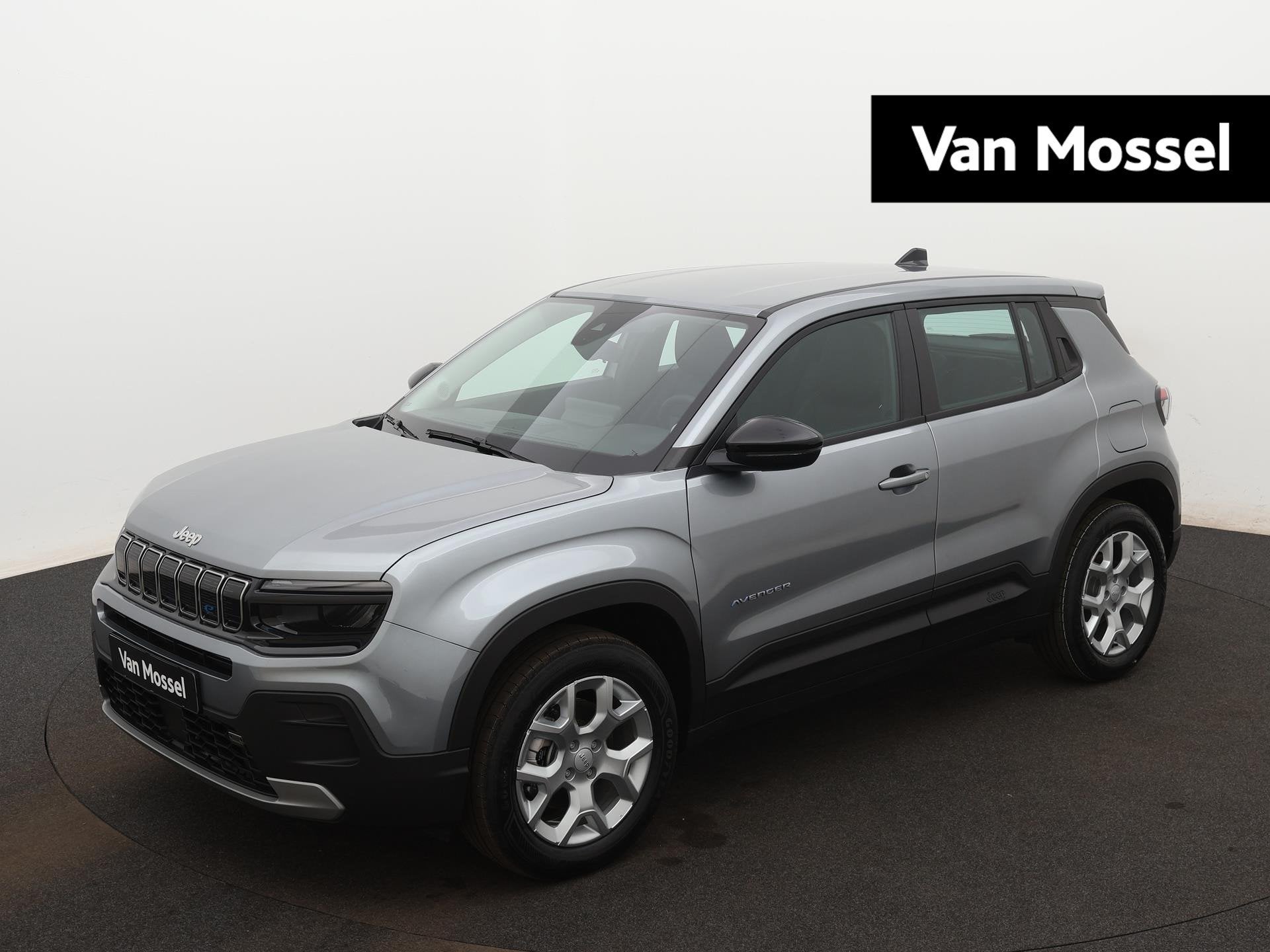 Jeep Avenger Altitude 54 kWh | Apple carplay / Android auto, Stof, Zwart, 156 pk, 393 km