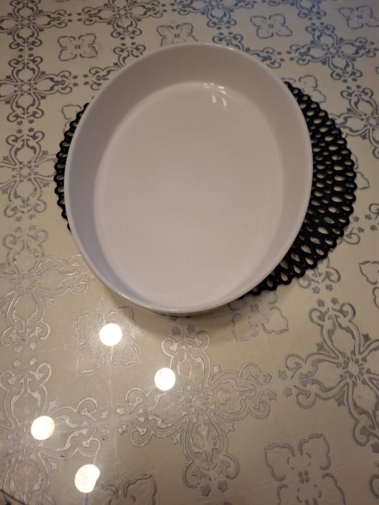 Ovale witte ovenschaal, Ophalen of Verzenden, Zo goed als nieuw