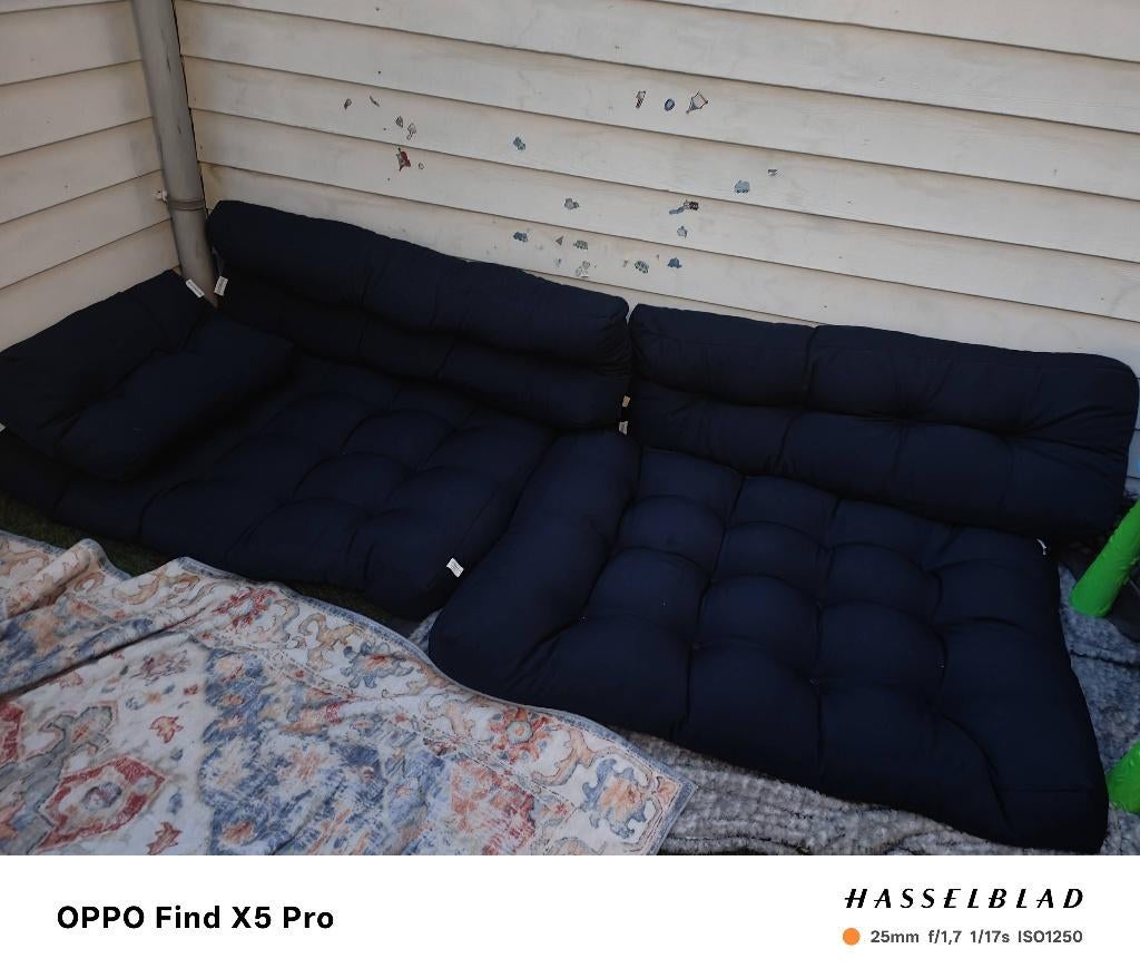 Pallet kussens, Ophalen, Zo goed als nieuw