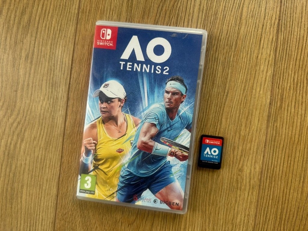AO Tennis 2 Nintendo Switch Nette Staat!!!, Spelcomputers en Games, Ophalen of Verzenden, Zo goed als nieuw, Sport, 3 spelers of meer