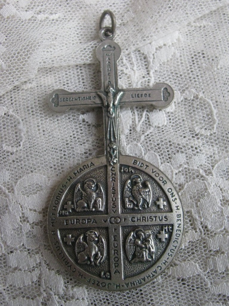 Oude Zware Religieuze Kruis Hanger - Christus Europa 6.5 cm, Verzenden, Gebruikt, Sieraad, Christendom | Katholiek
