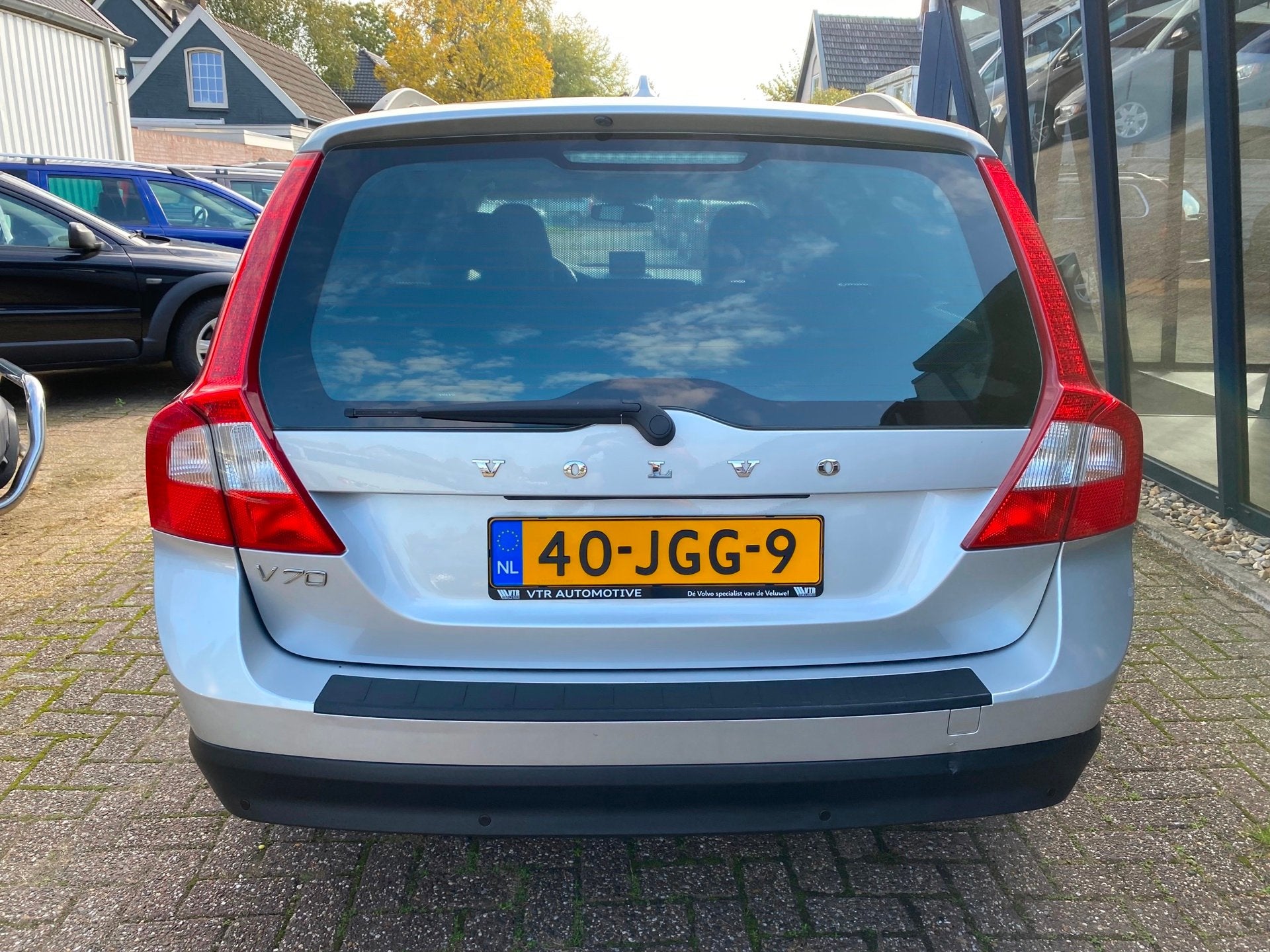Volvo V70 2.0 Kinetic LEER / NAVI / YOUNGTIMER, Auto's, Gebruikt, Zwart, Handgeschakeld, Euro 4