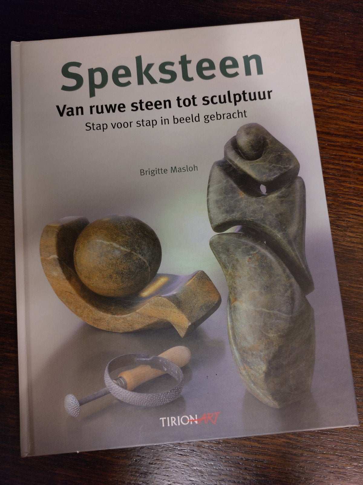 B. Masloh - Speksteen, B. Masloh, Ophalen of Verzenden, Zo goed als nieuw, Overige onderwerpen