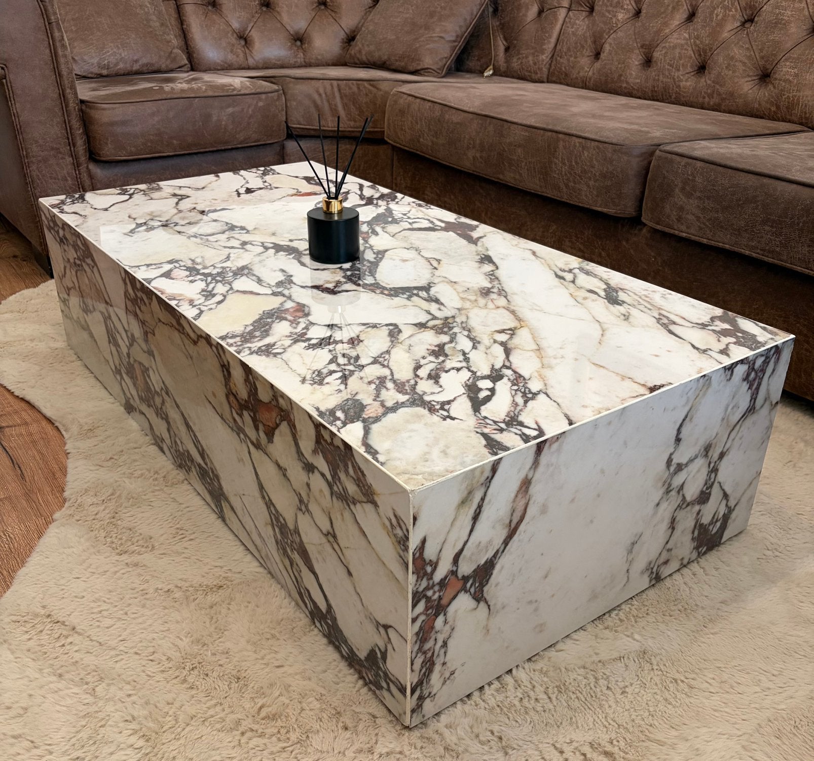 Salontafel Calacatta marmerlook in rode tinten mat/glans, Ophalen, Overige materialen, 100 tot 150 cm, Nieuw