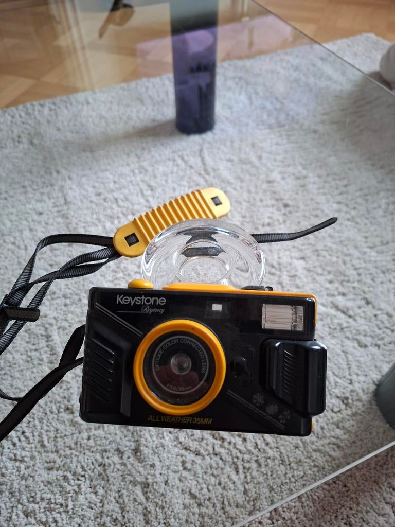 Vintage Keystone Regency 35mm camera met flitser, Ophalen of Verzenden