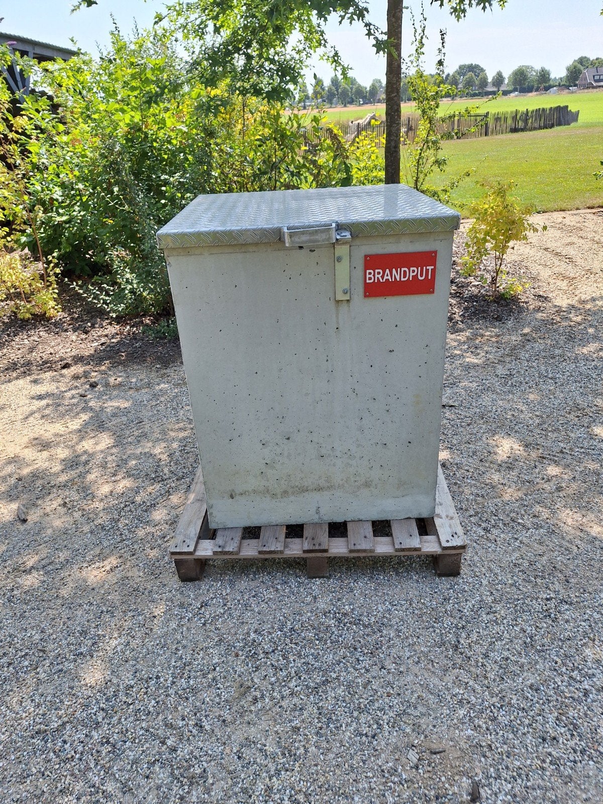 2x Betonnen brandput met aluminium deksel, Doe-het-zelf en Verbouw, Ophalen, Nieuw