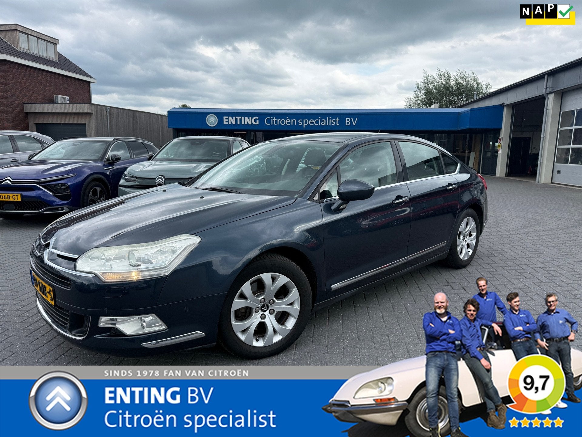 Citroen C5 3.0 V6 EXCLUSIVE VOLLEER AUTOMAAT HYDR VERING ORI, Auto's, Gebruikt, 1700 kg, 2946 cc, Blauw