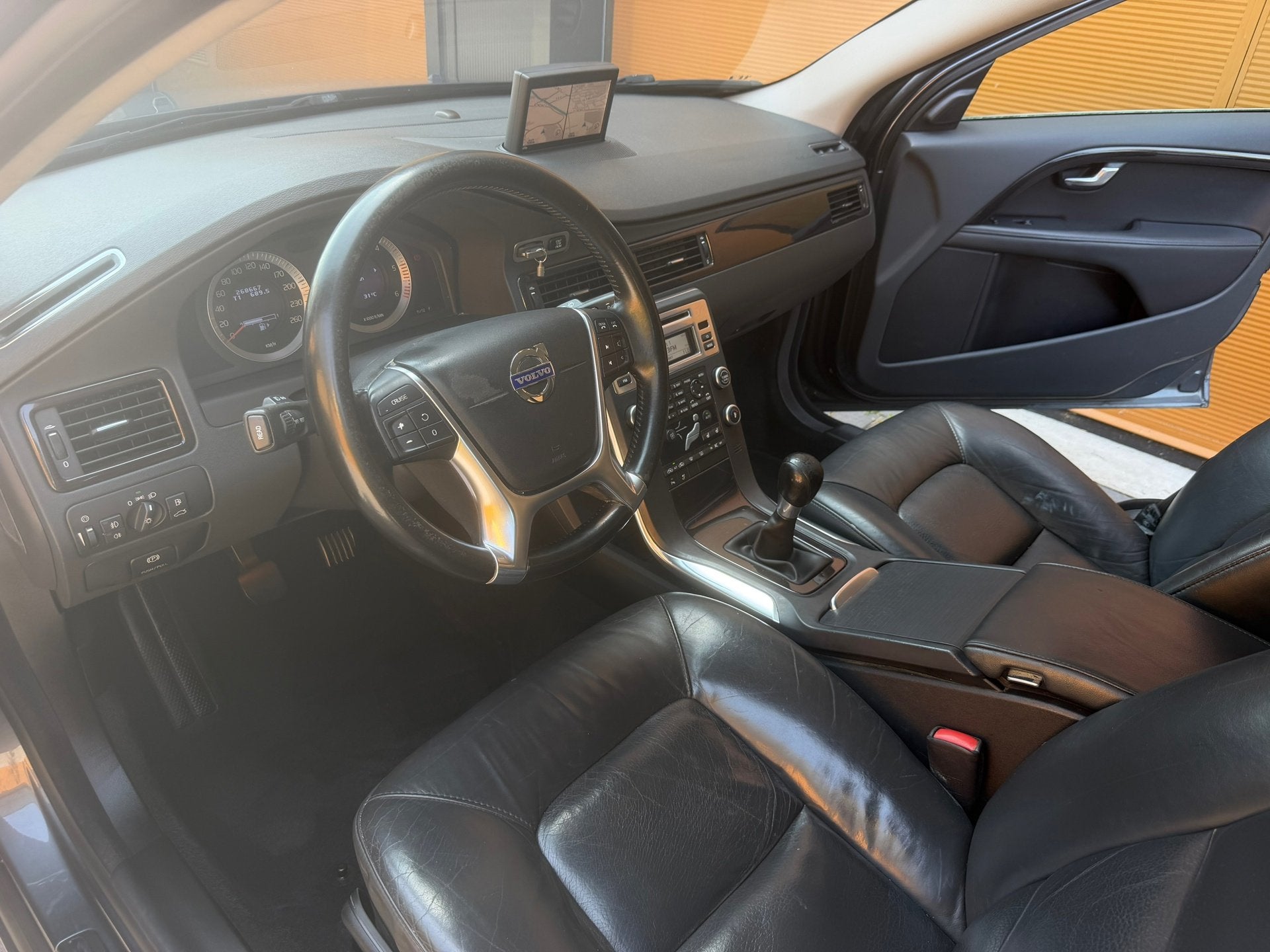 Volvo V70