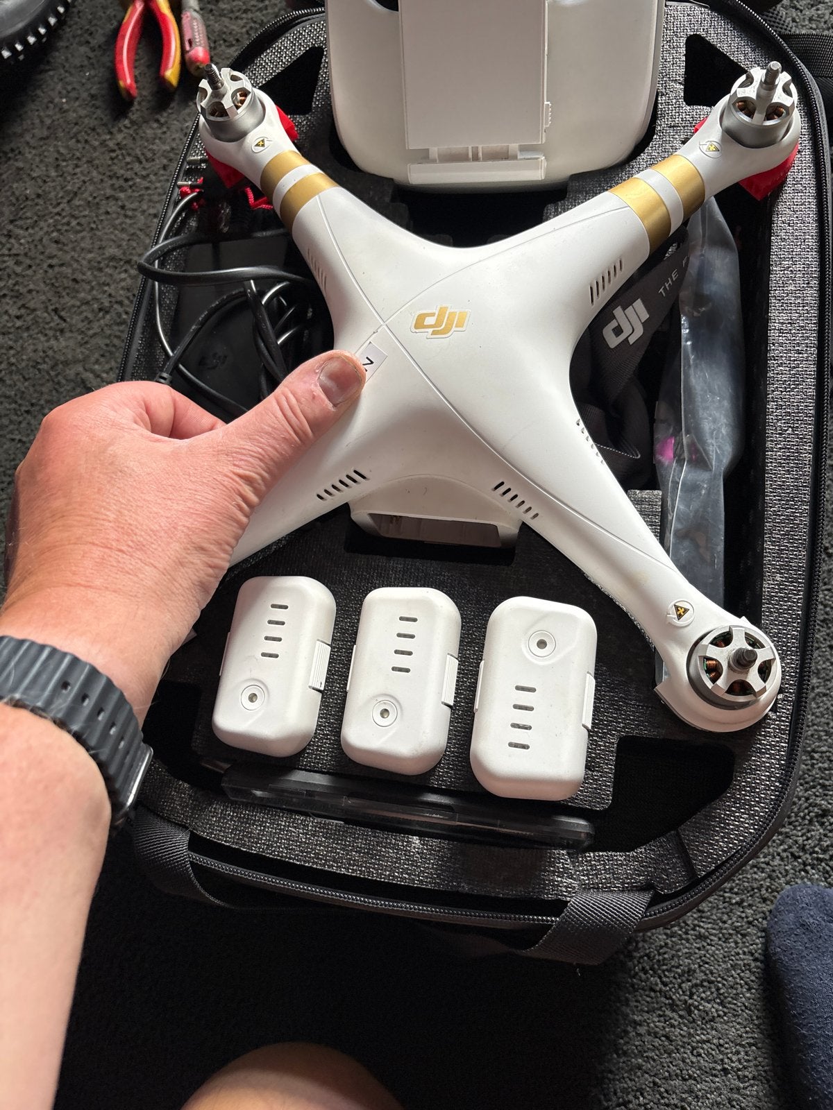 DJI Phantom 3 Professional Drone met 3 accu's en koffer, Gebruikt, Cameradrone, DJI, Topkwaliteit