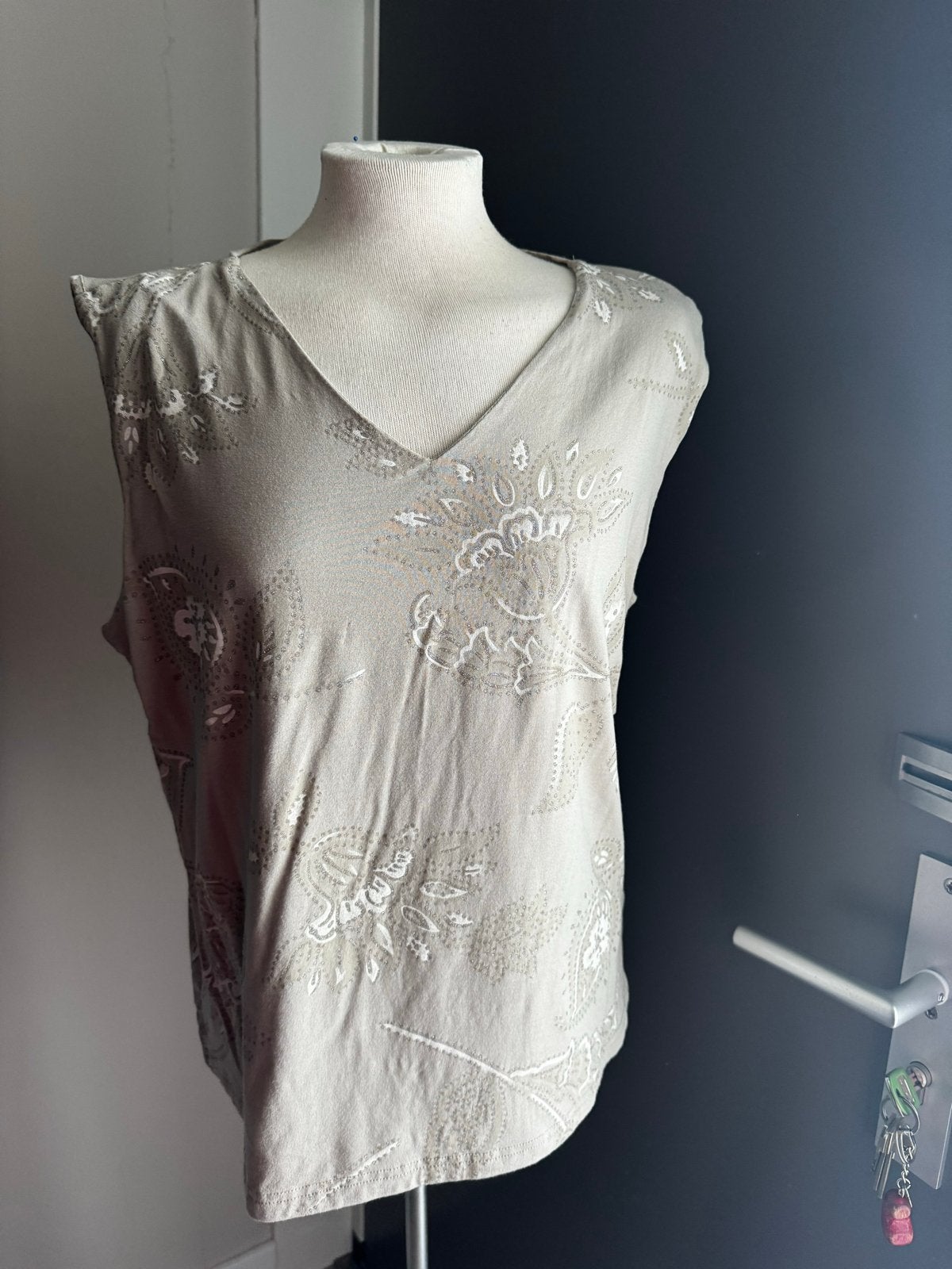 Nieuwe Kingfield top maat 48, Kleding | Dames, Beige, Maat 46/48 (XL) of groter, Nieuw, Ophalen of Verzenden