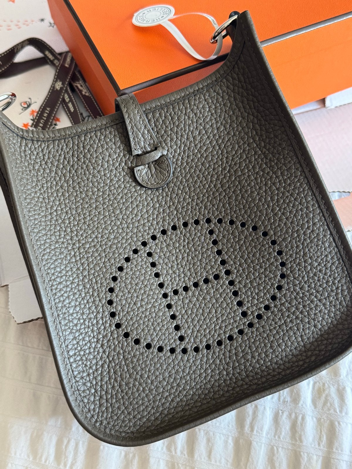 Hermès Evelyne 16, Sieraden, Tassen en Uiterlijk, Ophalen of Verzenden, Nieuw, Overige kleuren, Schoudertasje