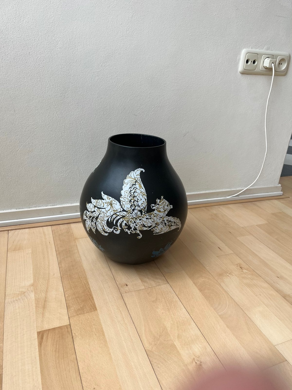 Hella Jongerius Ikea design vaas, Ophalen