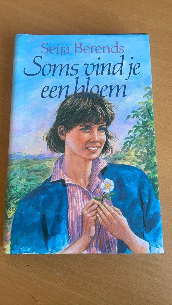 Soms vind je een bloem - Seija Berends, Ophalen of Verzenden, Zo goed als nieuw