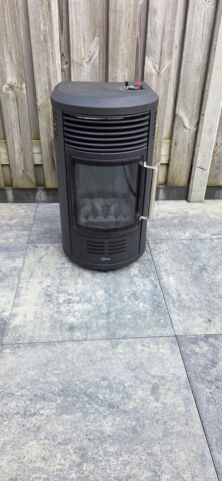 Qlima GH8034 Gaskachel - Compact en Efficiënt, Ophalen, Zo goed als nieuw, Vrijstaande haard, Gashaard