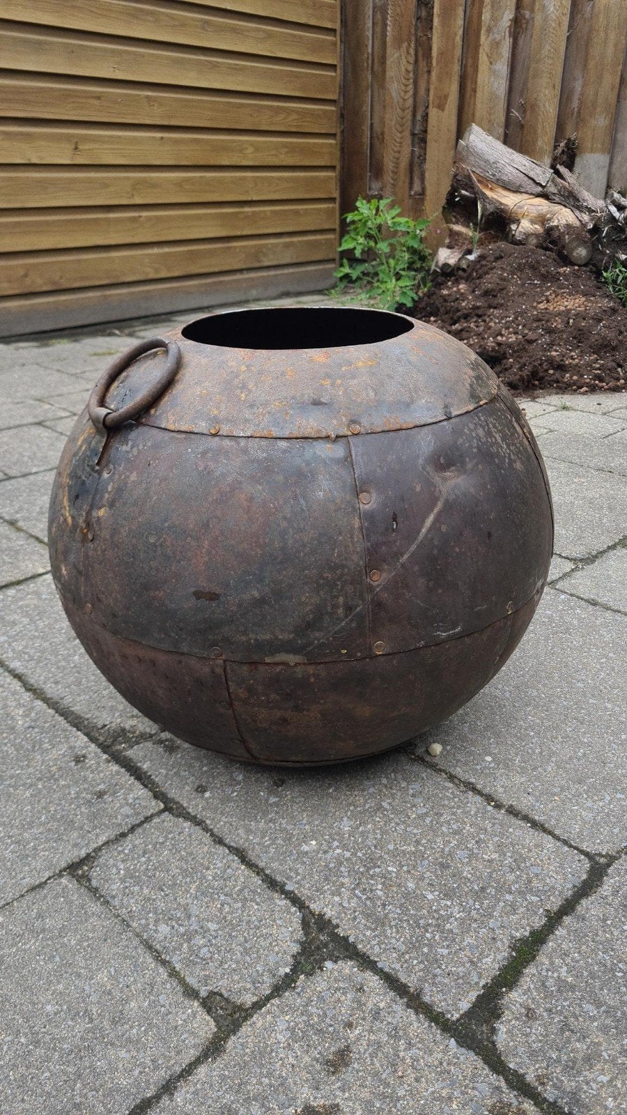 Grote plantenpot industriële stijl / steampunk, Ophalen, Gebruikt, Rond, Metaal