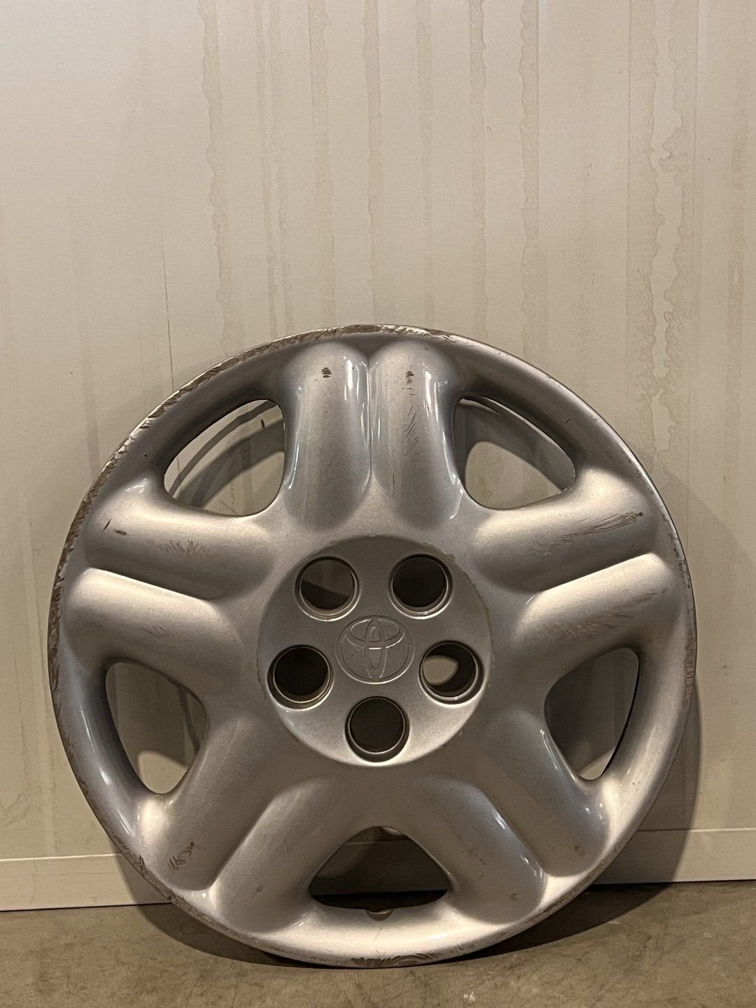 Wieldop Toyota avensis | 15 inch | 42602-05080, Gebruikt, -, -, Ophalen of Verzenden