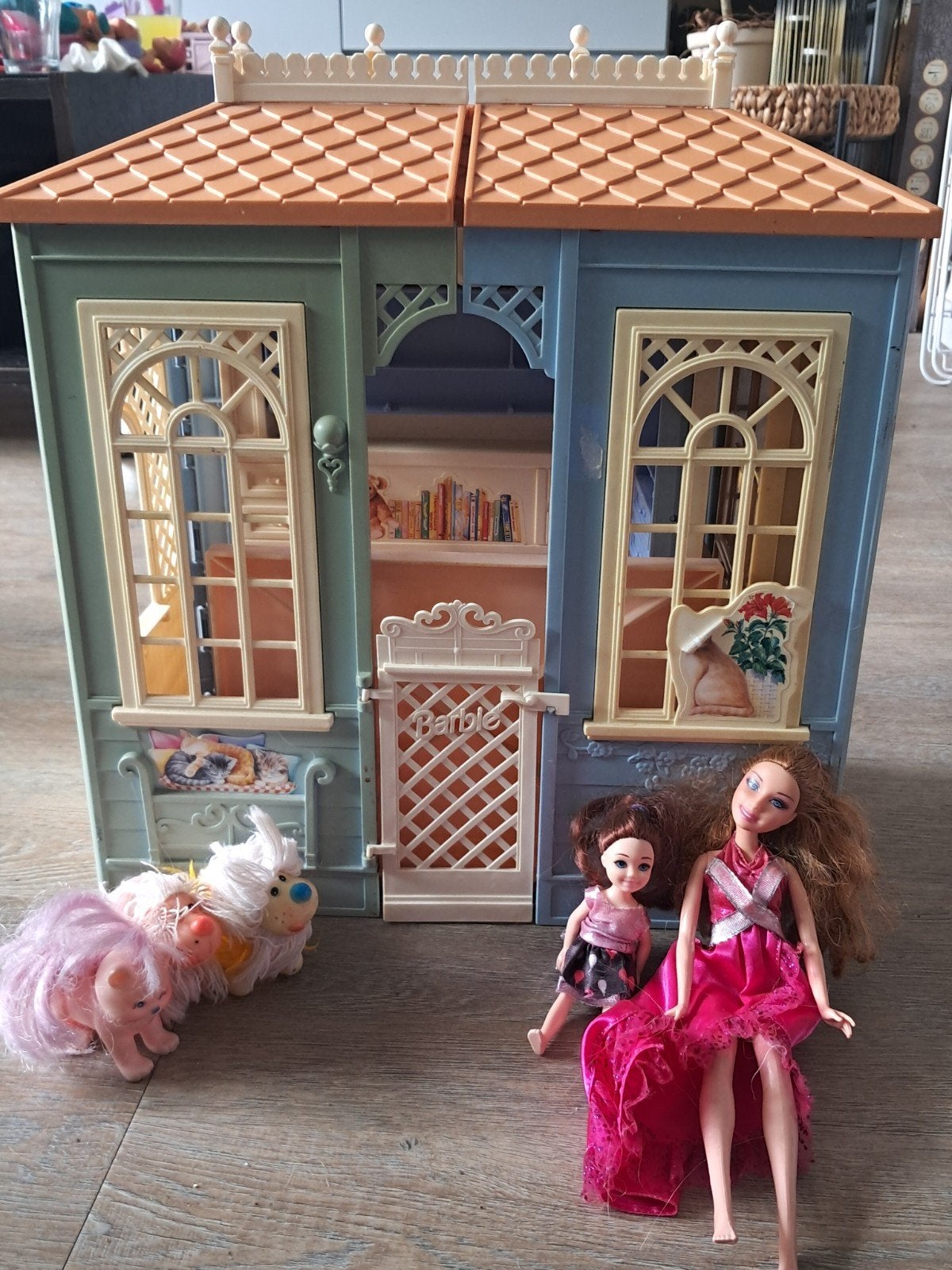 Barbie poppen met huis, Ophalen, Poppenhuis