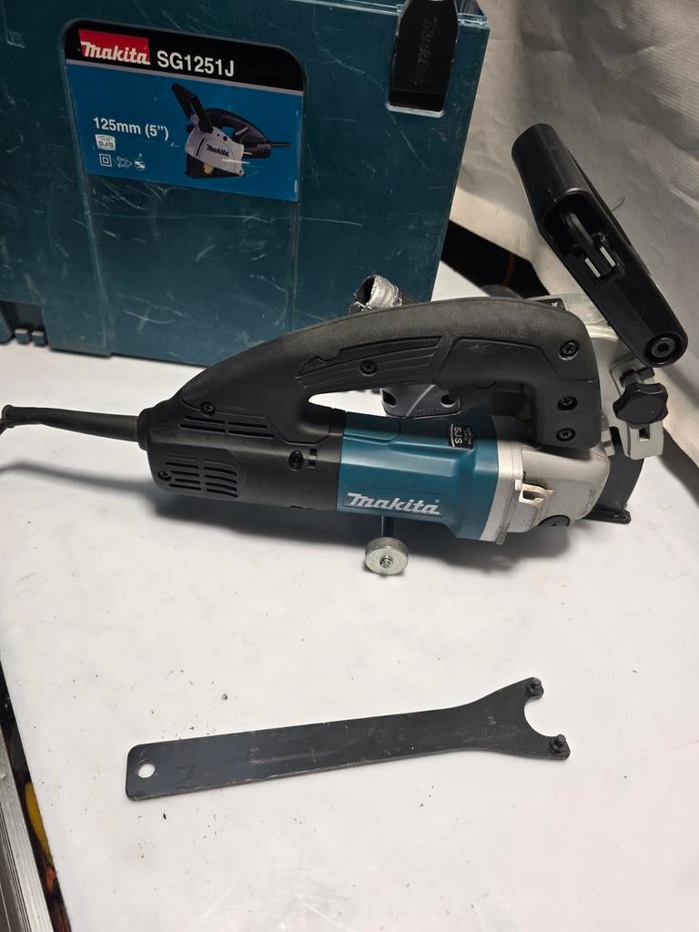 Makita SG1251J Sleuvenfrees muurfrees Mbox - 1400W - 125mm, Ophalen of Verzenden, Makita, N.v.t, N.v.t