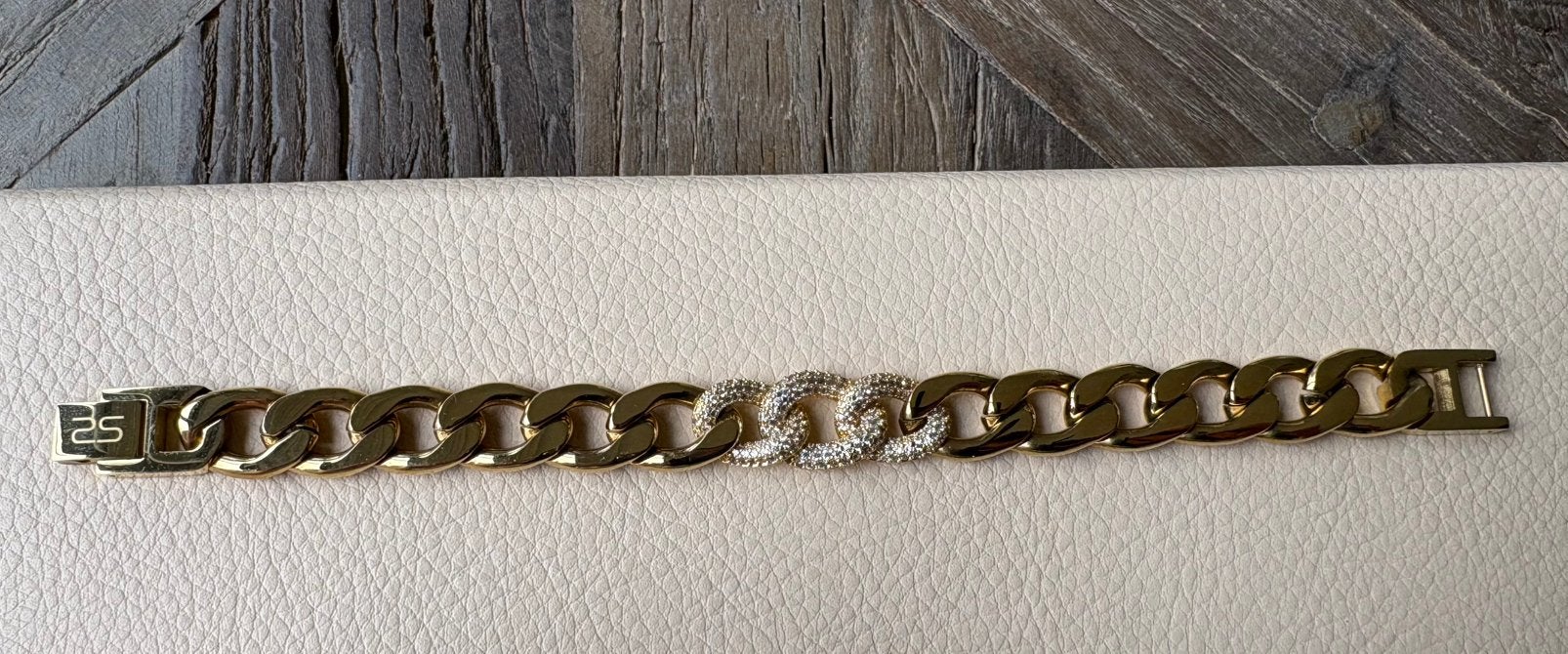SiliS armband met strass goudkleurig, Sieraden, Tassen en Uiterlijk, Staal, Nieuw, Ophalen of Verzenden, Goud