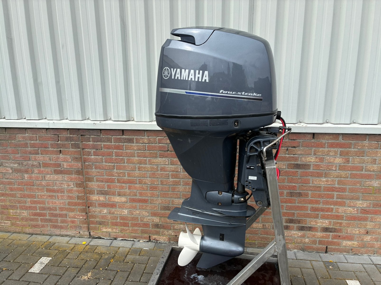 Yamaha 100 pk 4 takt , bj 2013, Powertrim, vaarklaar !, Watersport en Boten, Buiten- en Binnenboordmotoren, Honda, Viertaktmotor