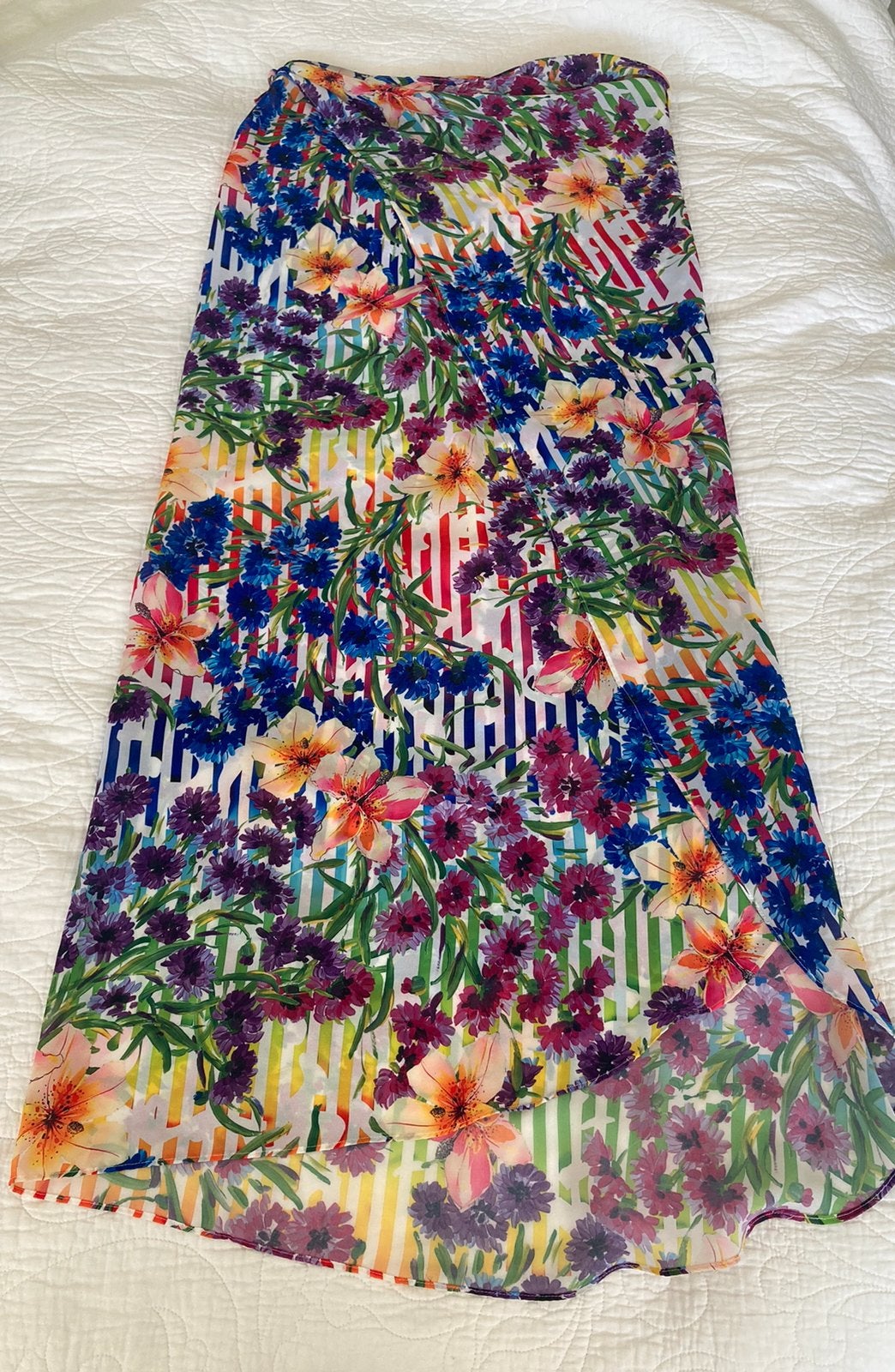 Prachtige overslagrok met bloemen print, Kleding | Dames, Ophalen of Verzenden, Zo goed als nieuw, Maat 38/40 (M), Onder de knie