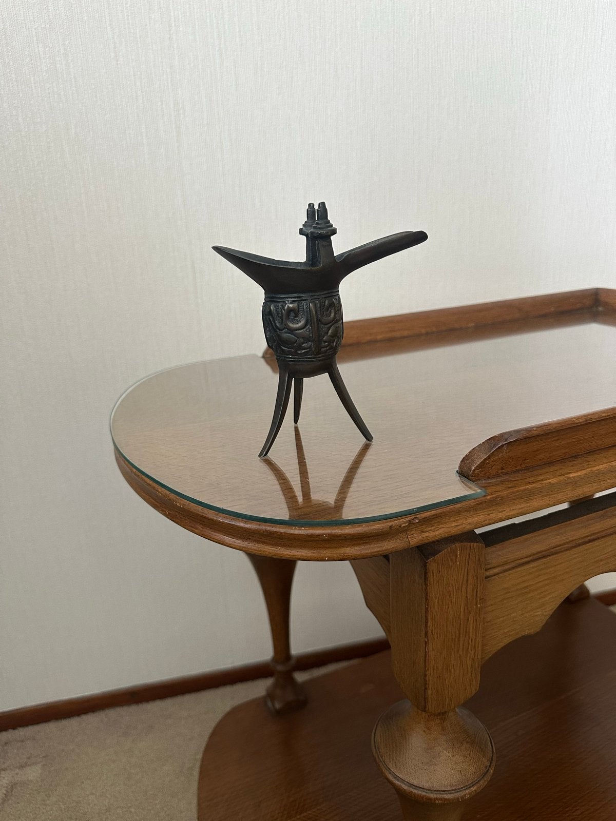 Antiek bronzen Gu-vormig ritueel vaartuig, Ophalen