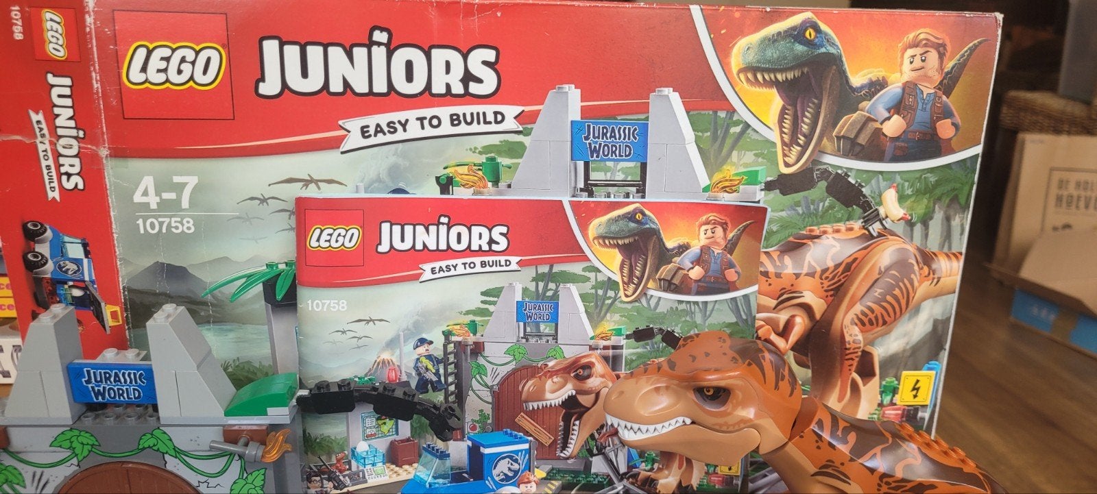 Lego Juniors Jurassic World T-Rex Uitbraak (10758), Gebruikt, Jurassic World, Lego, Ophalen of Verzenden