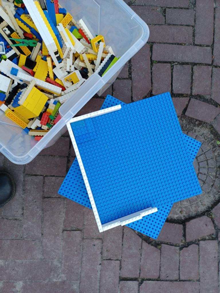 Neto 5,1 kilo lego, Ophalen