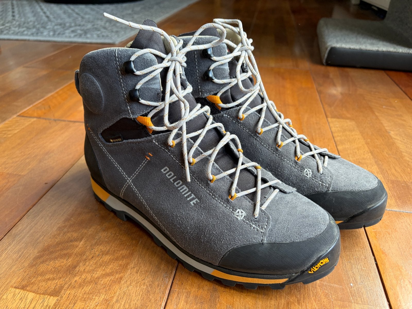 Dolomite wandelschoenen 43- 1/3 - Zo goed als nieuw, Ophalen of Verzenden, Zo goed als nieuw, Schoenen
