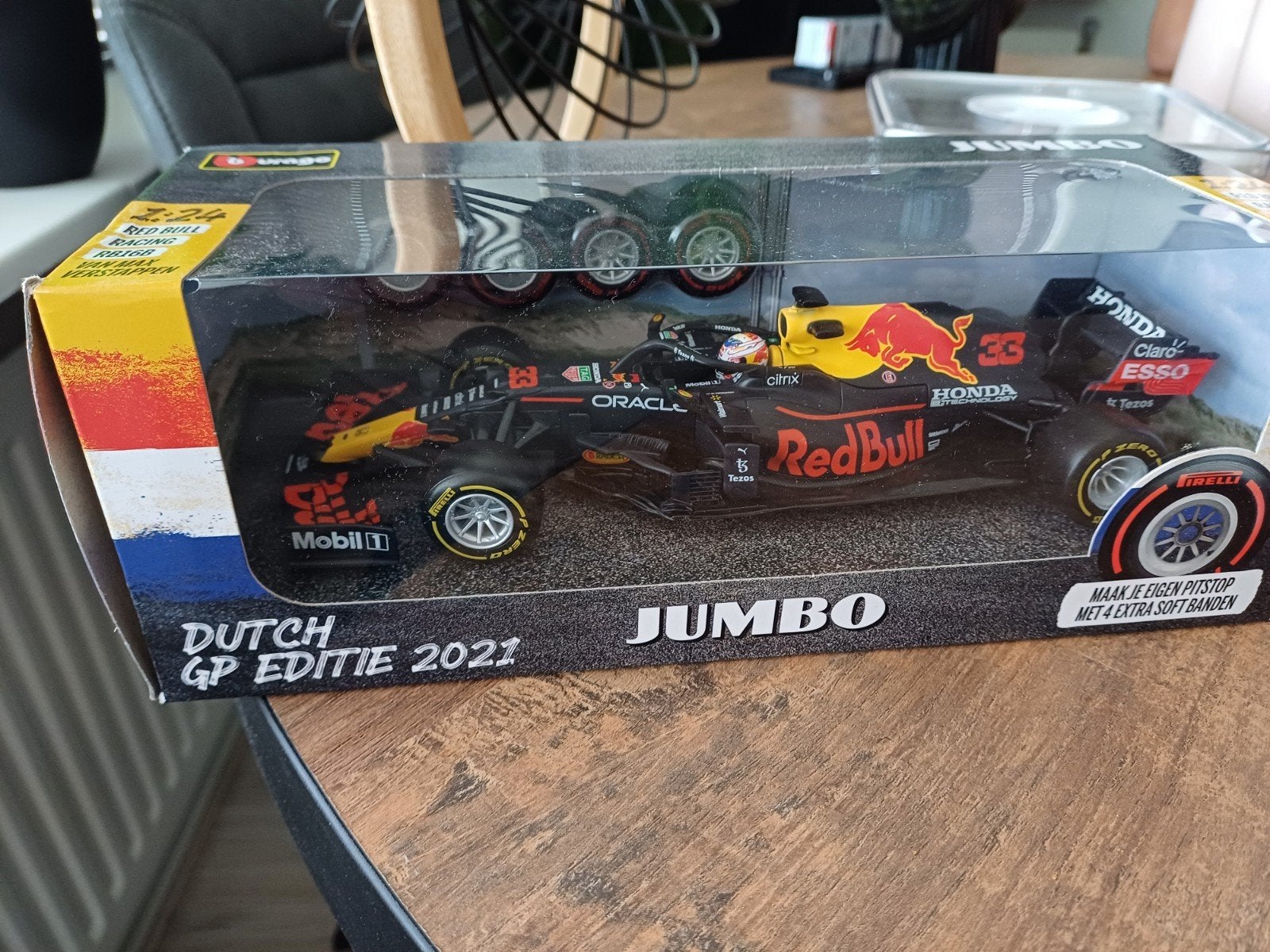 max verstappen auto ruilen, Ophalen, Bburago
