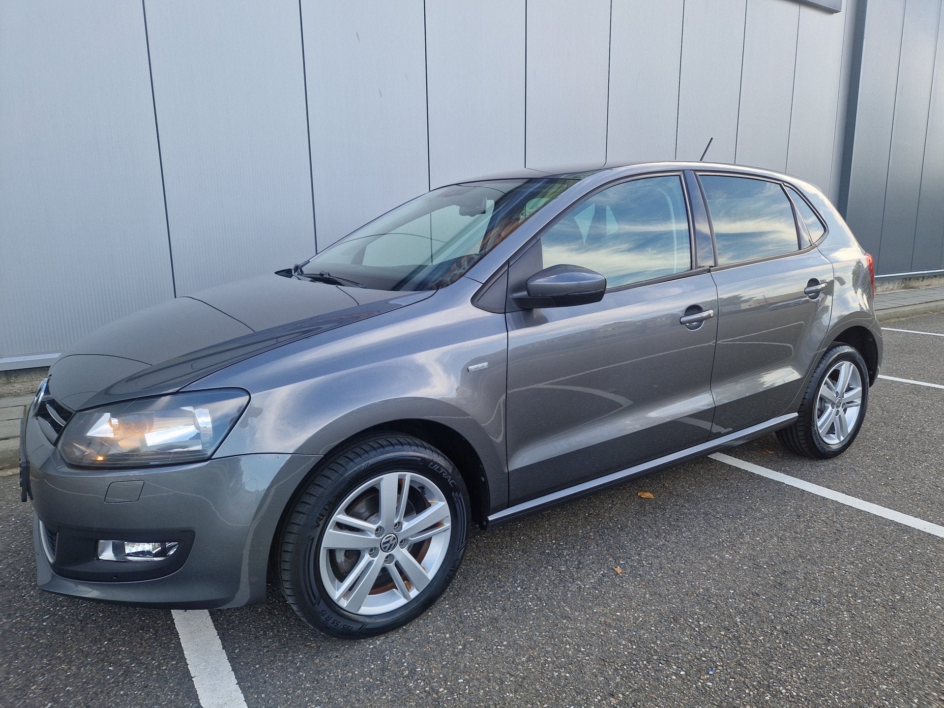 Volkswagen Polo 1.2 Easyline , Climatronic , Cruise, Topstaa, Voorwielaandrijving, Euro 5, 967 kg, 60 pk