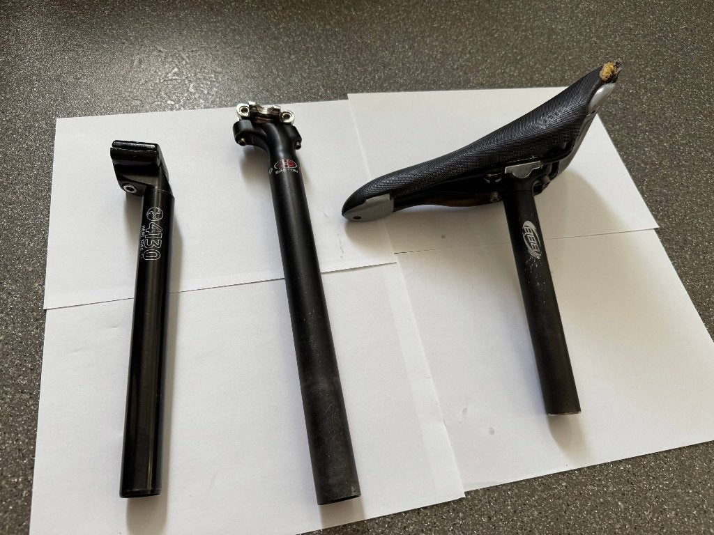 zadel met zadelspennen, Ophalen of Verzenden, Gebruikt, Zadel, Aluminium