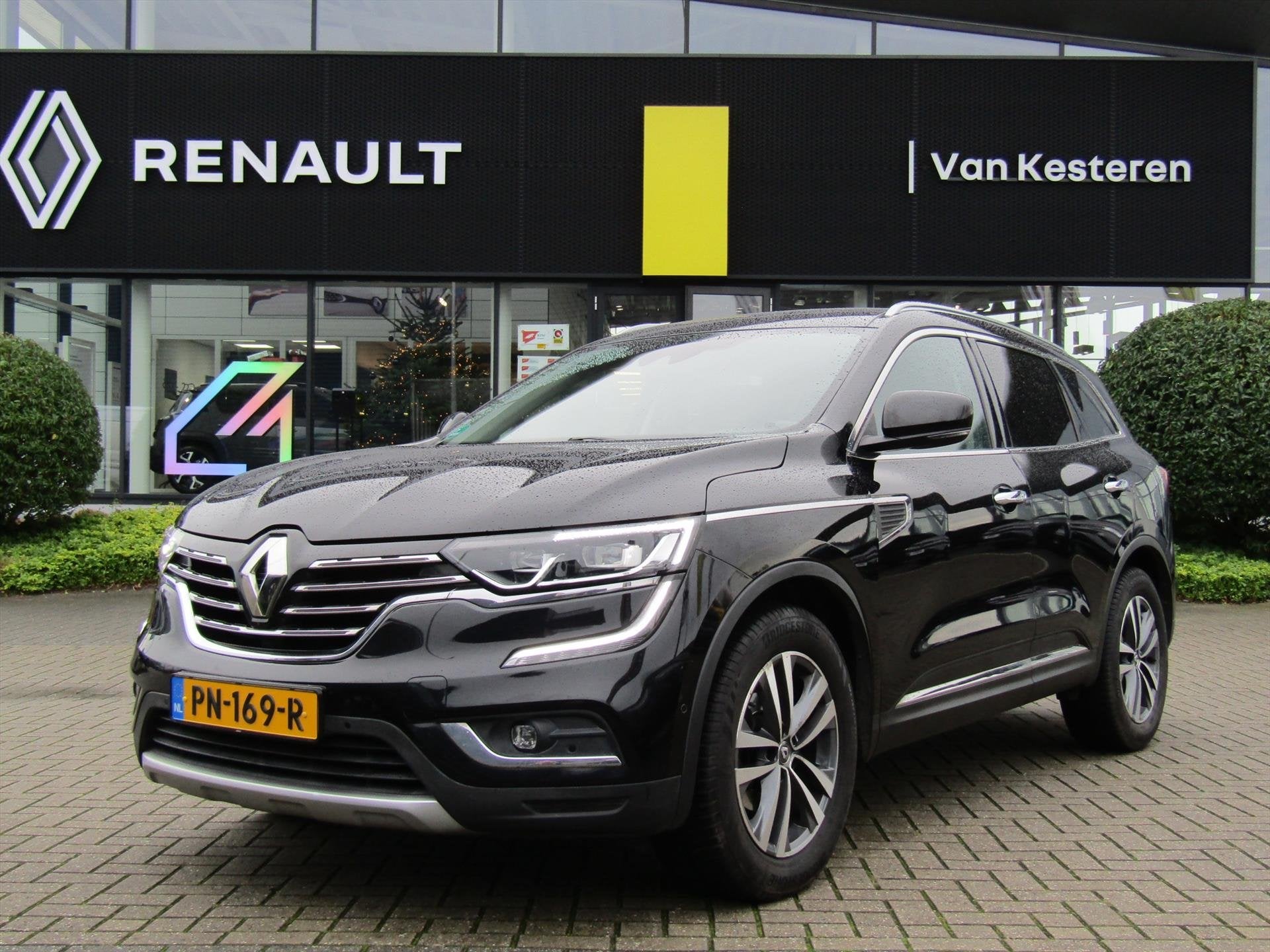 Renault Koleos 1.6 dCi 130pk Intens / Navigatie / Camera / P, Gebruikt, 4 cilinders, 2000 kg, Leder en Stof
