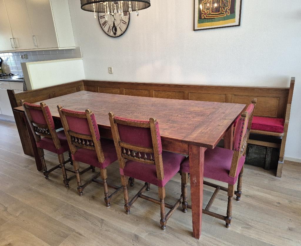 Unieke eethoek van massief hout met kerkbank en 4 stoelen, Huis en Inrichting, Ophalen, Gebruikt, 100 tot 150 cm, 200 cm of meer