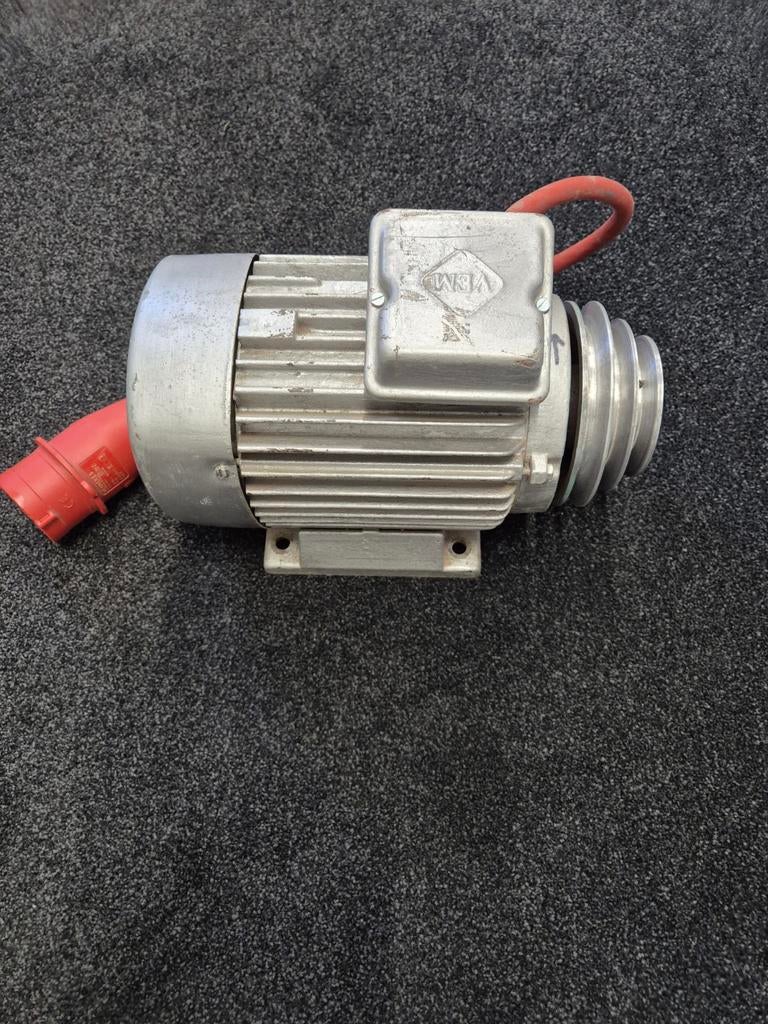 Motor, Doe-het-zelf en Verbouw, Motoren, Ophalen of Verzenden, Elektromotor