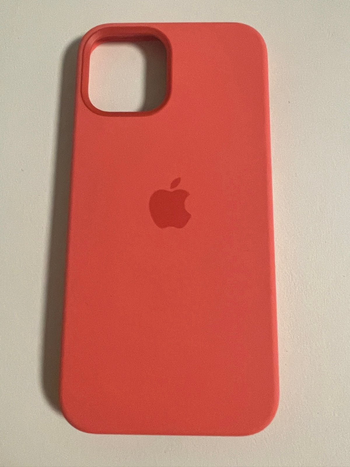 Apple iPhone 12 Silicone Case with MagSafe – Coral, Ophalen, Zo goed als nieuw, IPhone 12