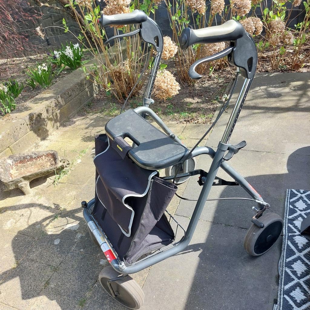 Parkinson rollator Fellow roll, Diversen, Ophalen, Opvouwbaar, Gebruikt