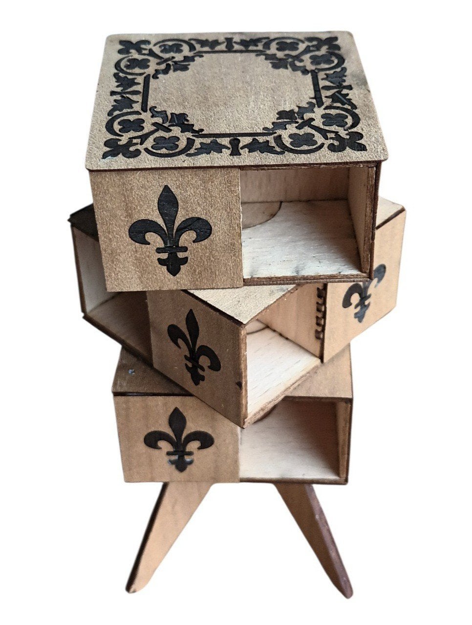 draaibare miniatuur kastjes, Ophalen of Verzenden, Poppenhuis