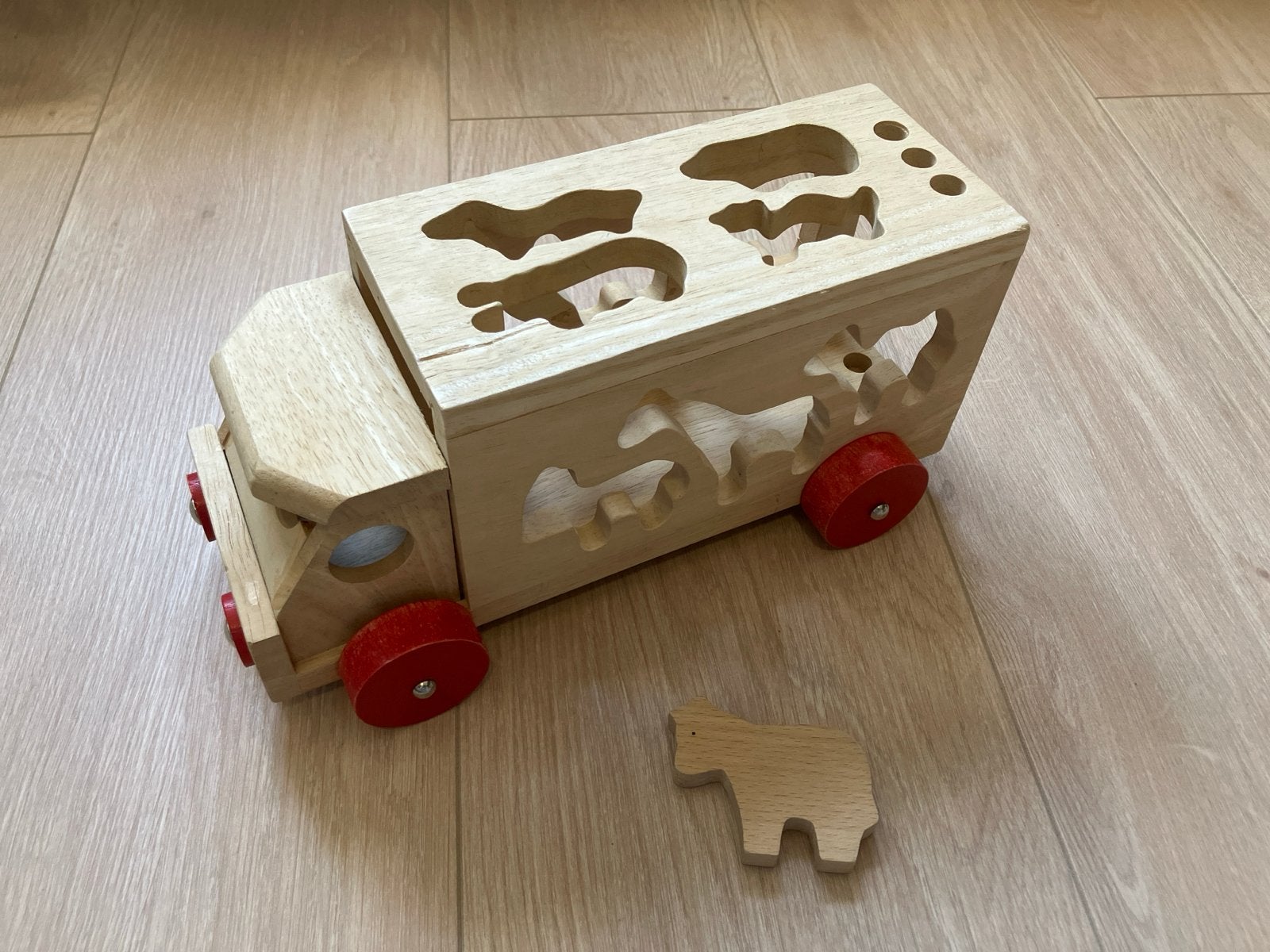 Houten sorteerauto met diertjes - niet compleet, Kinderen en Baby's, Verzenden, Gebruikt, Duw- of Trekspeelgoed