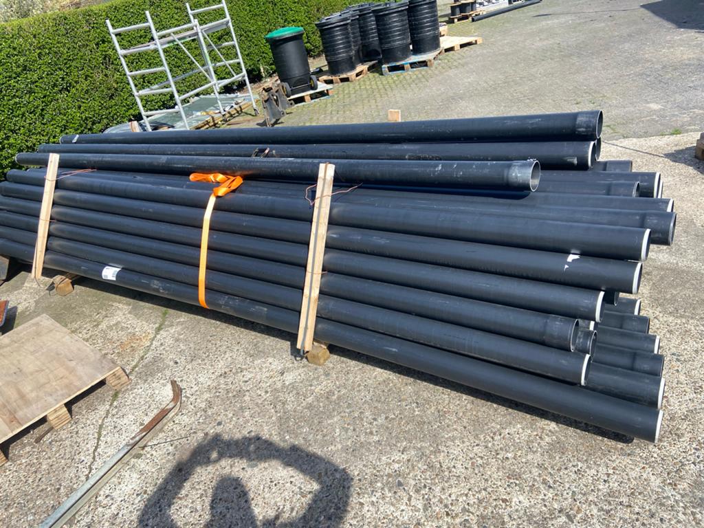 Pvc buizen 125 mm 49 lengtes beschikbaar, Pvc, 6 meter of meer, Ophalen of Verzenden, Zo goed als nieuw