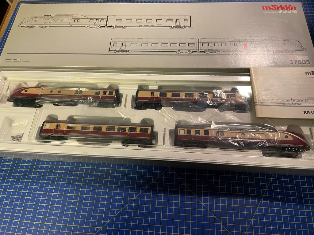 Marklin 37605 + 43115 TEE Diesel VT11.5 Digitaal Nieuw, Wisselstroom, Treinset, Verzenden, Nieuw