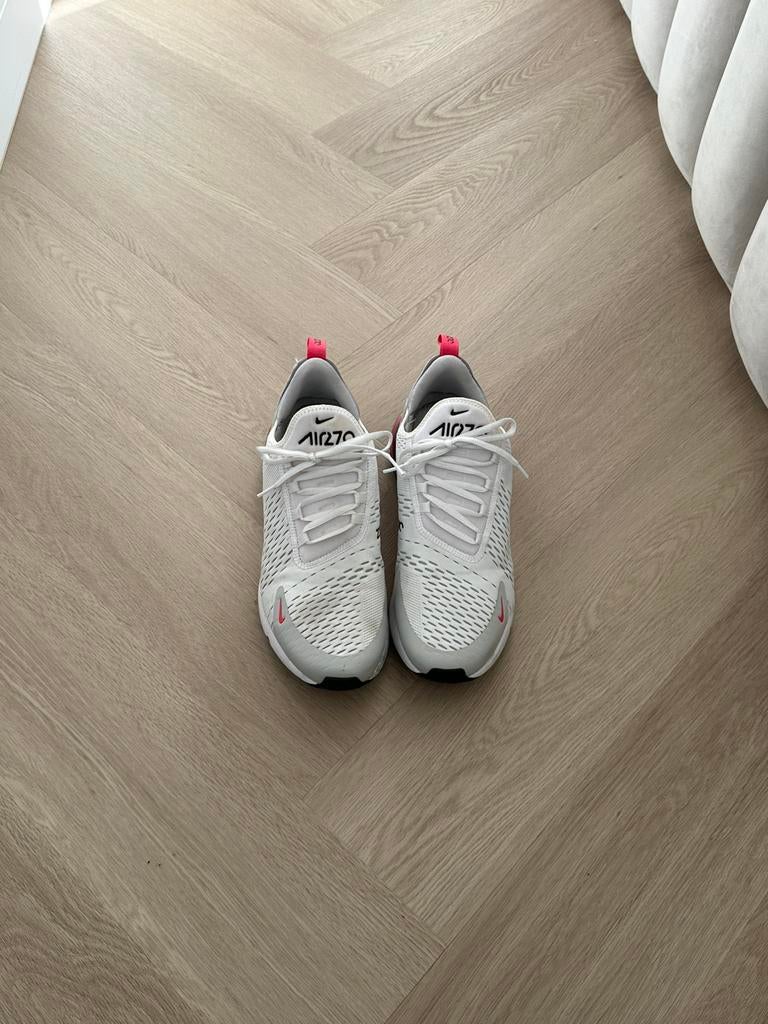 Nike Air Max 270 maat 45, Kleding | Heren, Schoenen, Ophalen of Verzenden, Zo goed als nieuw, Wit, Sportschoenen