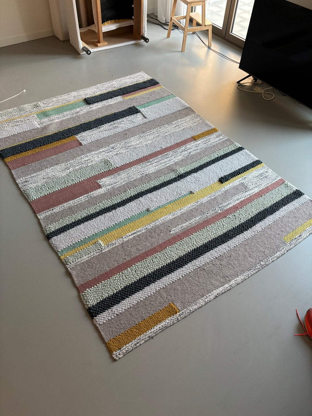 IKEA Brönden Vloerkleed 240x160 cm - Kleurrijk en Modern, Huis en Inrichting, Stoffering | Tapijten en Kleden, Ophalen, 150 tot 200 cm