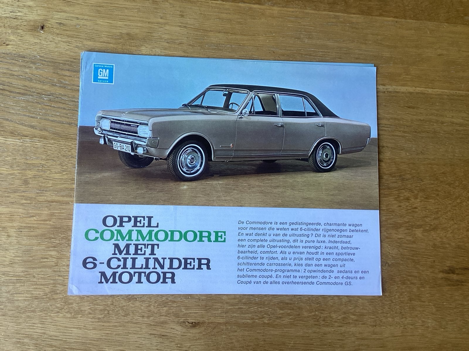 Opel Commodore met 6-cilinder motor brochure, Ophalen of Verzenden, Gelezen, Opel