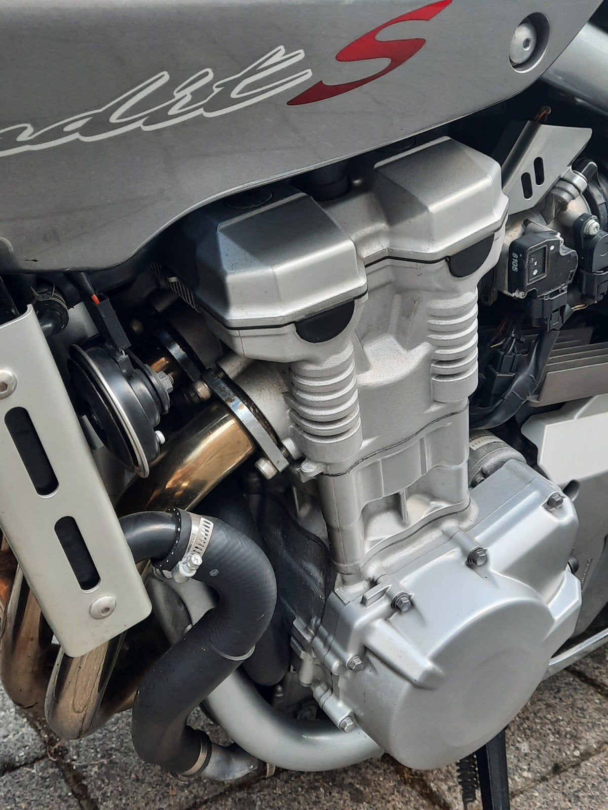 Suzuki Gsf-Bandit 650 cc SA ABS, Ophalen, Zo goed als nieuw