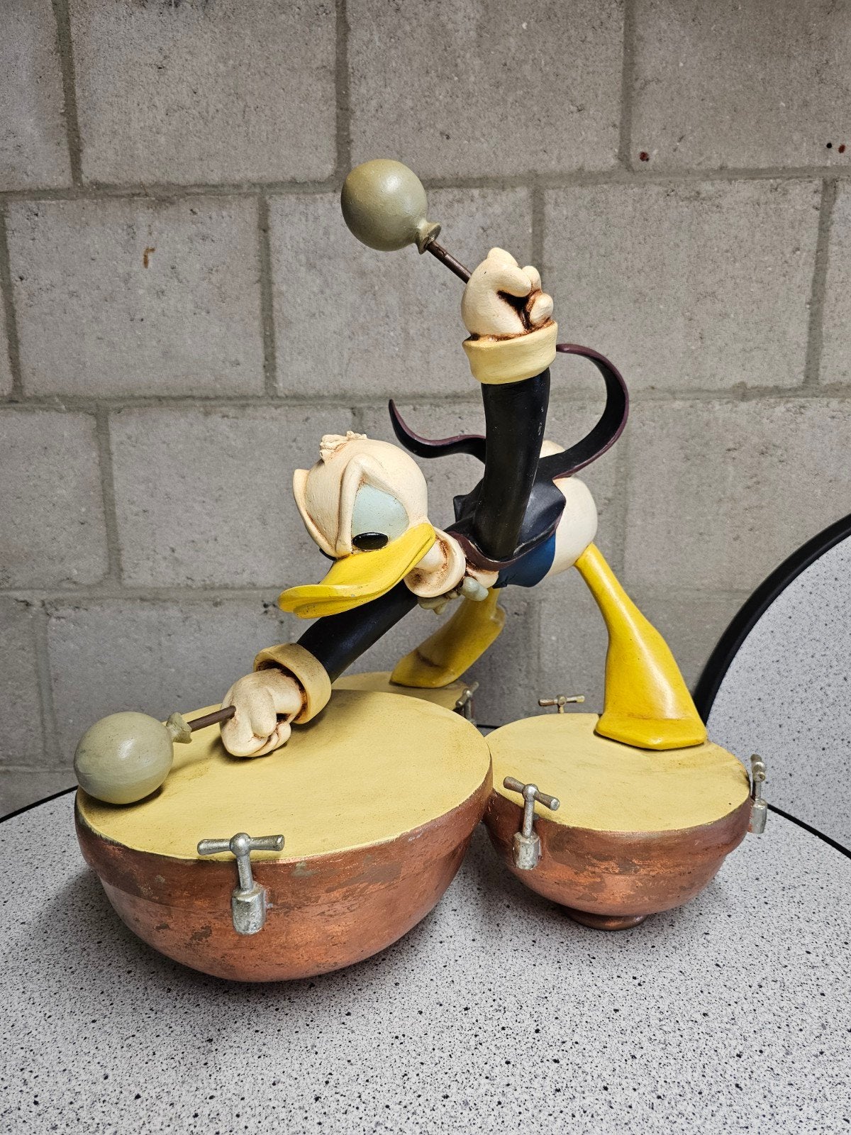 Vintage Disney Donald Duck Beeld met Trommel - Symphony Hour, Ophalen, Donald Duck, Zo goed als nieuw, Beeldje of Figuurtje