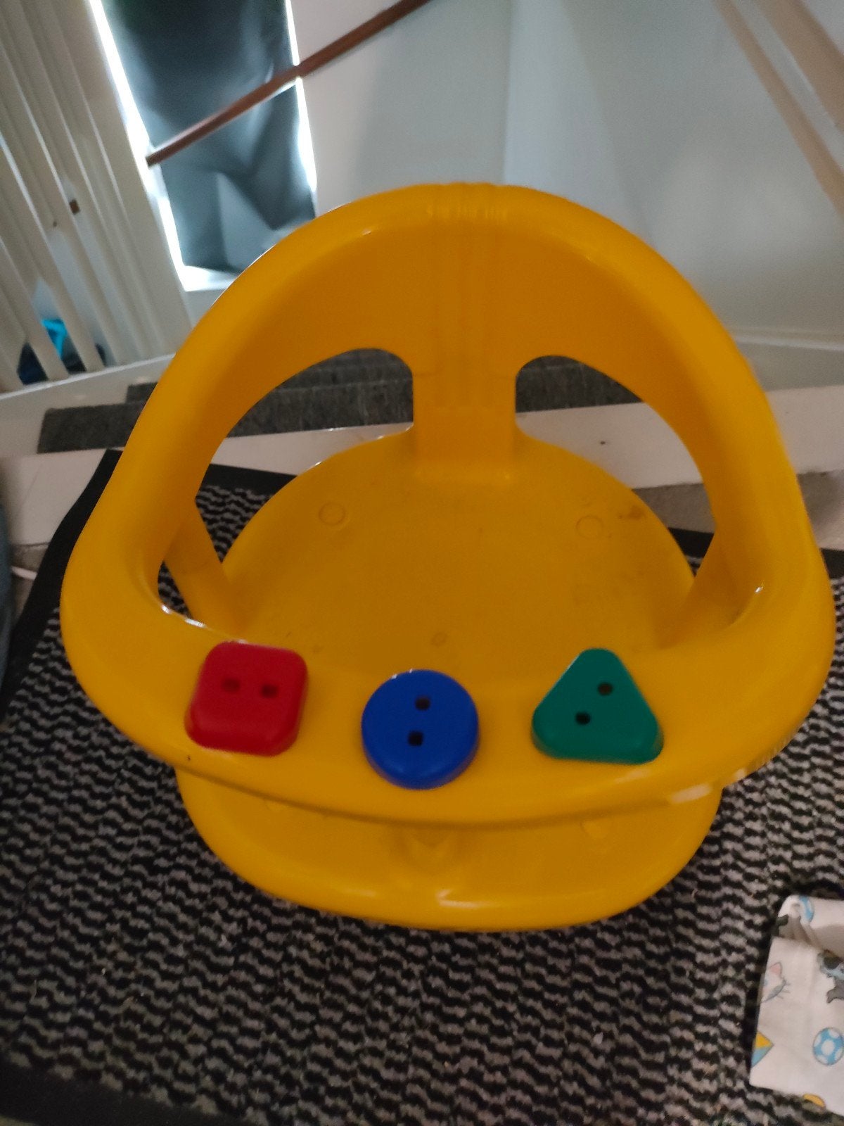 Gele badring met zuignappen voor baby's, Gebruikt, Badzitje of Badring, Standaard, Ophalen