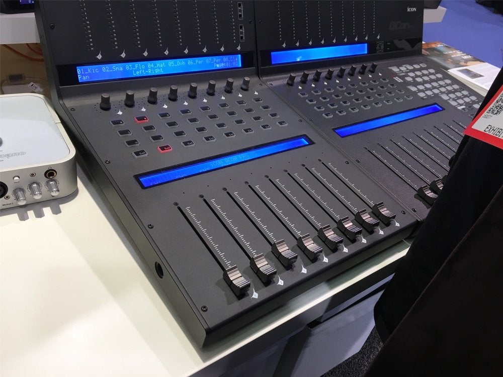 iCON Qcon Pro X Digital Audio Workstation incl. extender, Ophalen, Zo goed als nieuw, 10 tot 20 kanalen